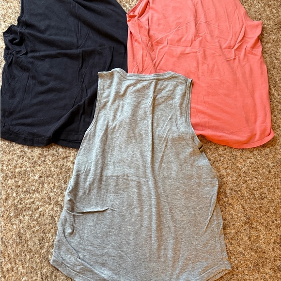 Spiritual Gangster Womens Size Small tanks - Picture 2 of 2